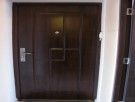 ПРОДАДЕН!Двустаен апартамент в района на Колхозен пазар 